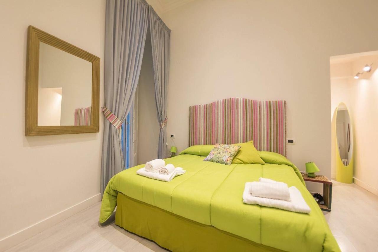 Neapolis Bellini Naples