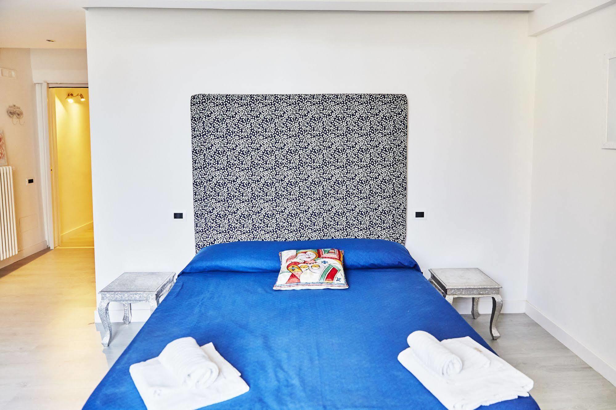 Bed & Breakfast Neapolis Bellini 2*